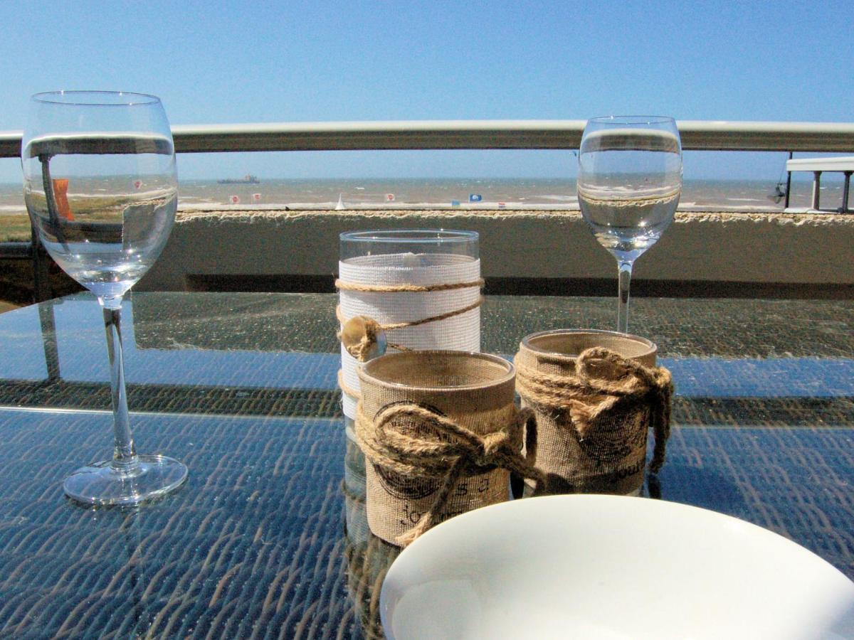 Apartment At The Promenade And Beach โนร์ดวิก ภายนอก รูปภาพ